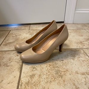 Naturalizer Michelle Pump